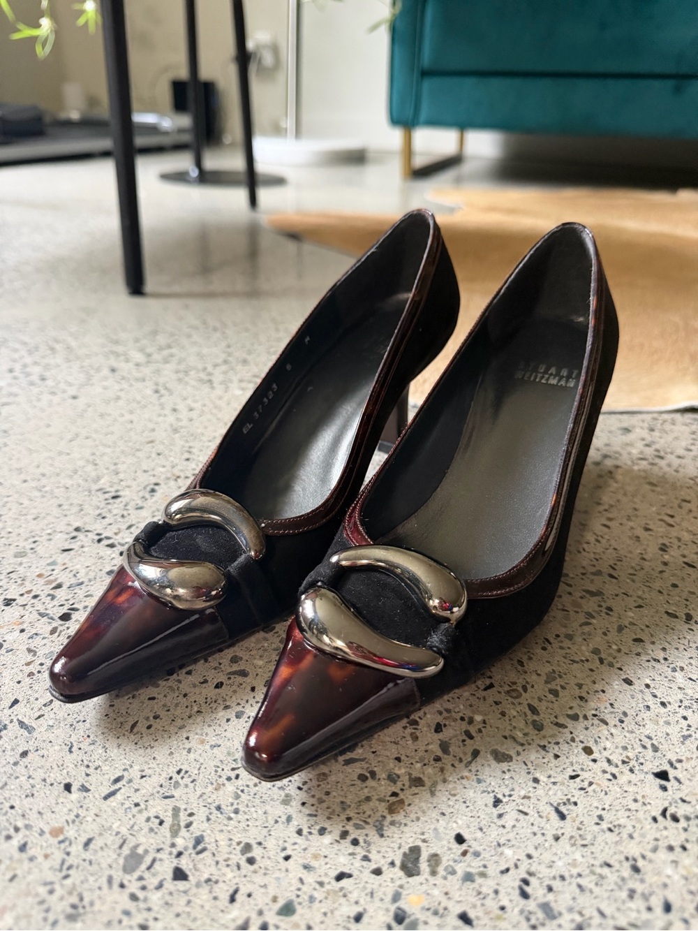 vintage Stuart Weitzman "Marsala" pointed-toe pumps